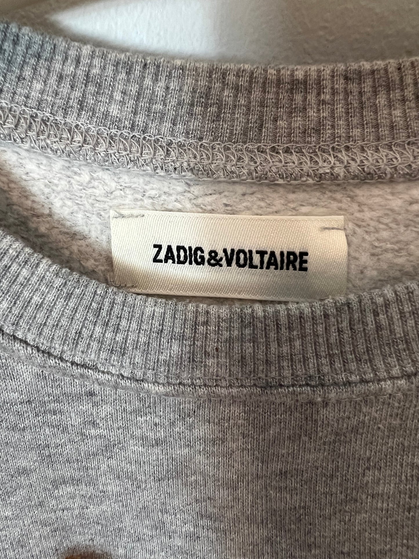 ZADIG&VOLTIRE. Vestido/sudadera larga gris letras. T 8 años