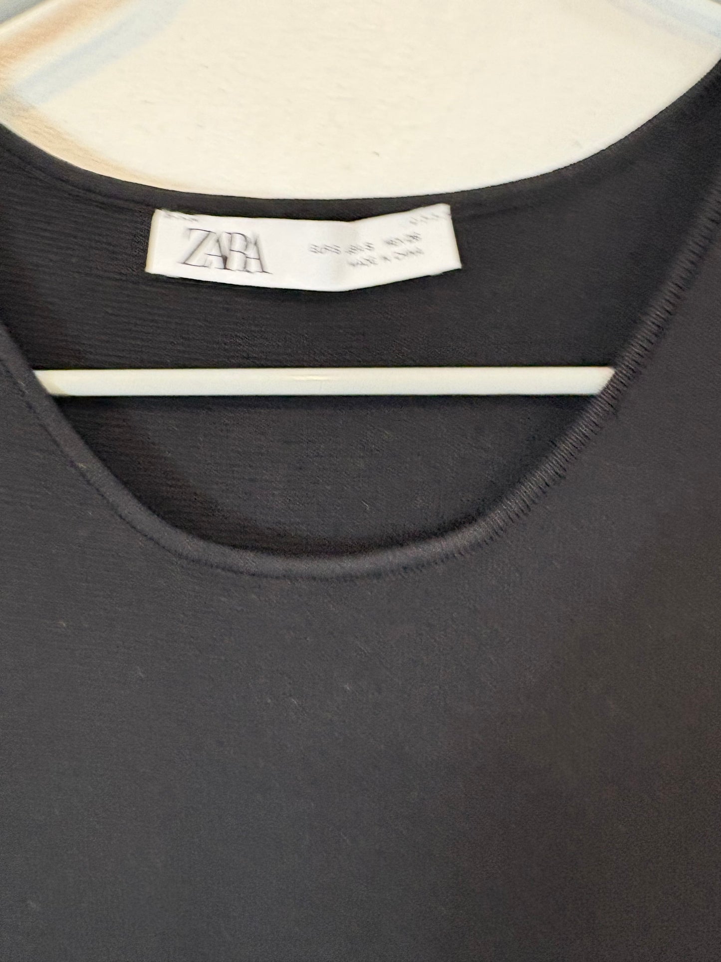 ZARA. Vestido largo punto elástico