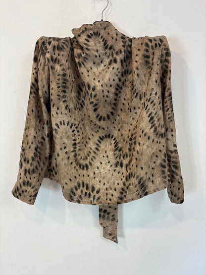 BAREY. Total look print