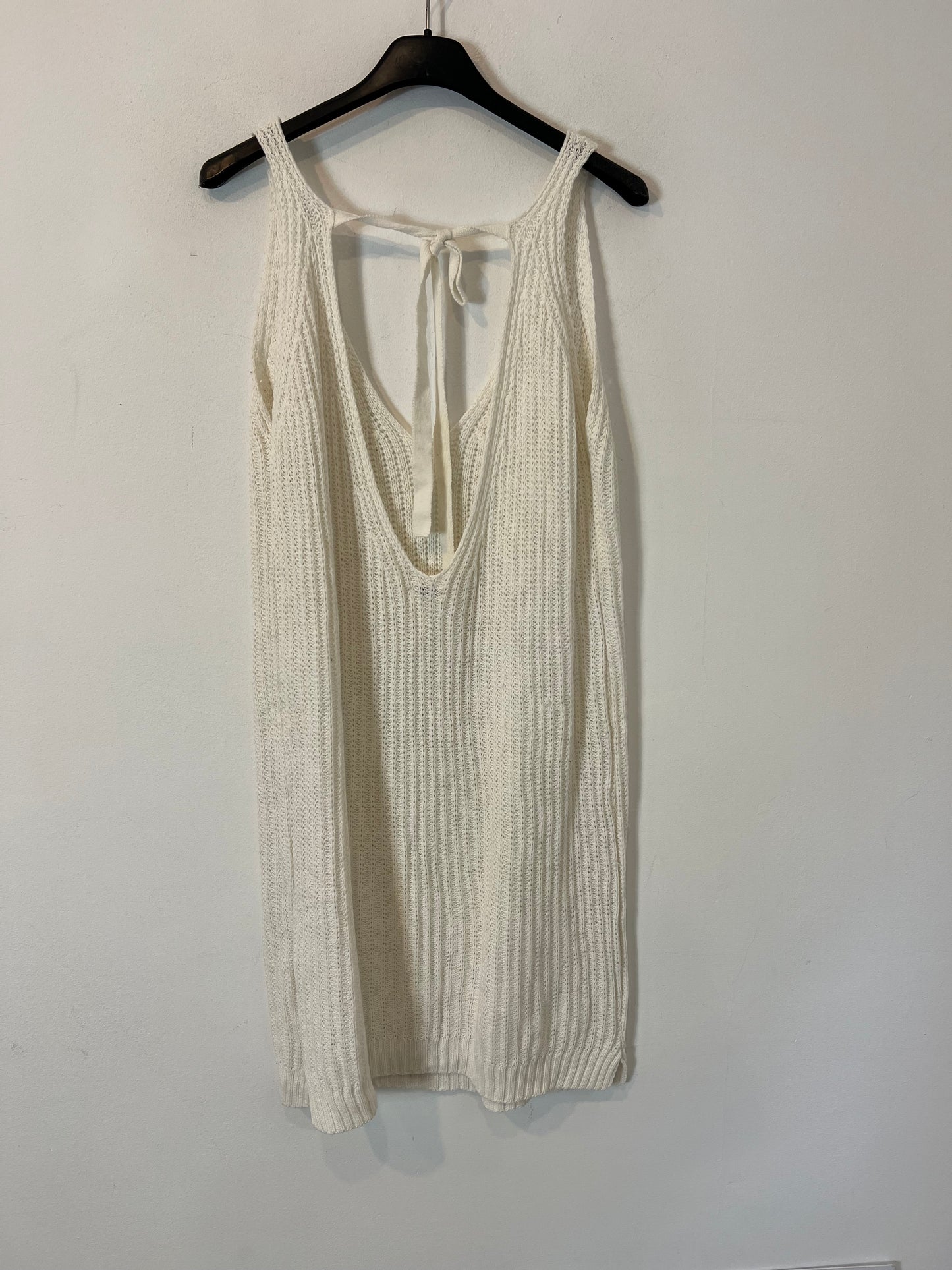 SYSTEMACTION. Vestido punto blanco T. S