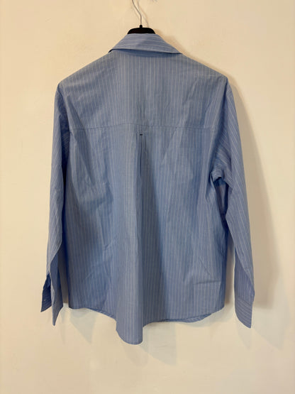 Camisa azul oxford rayas
