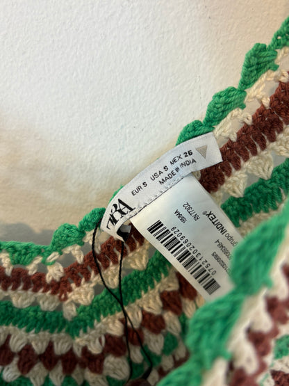 ZARA. Top croché colores. T S