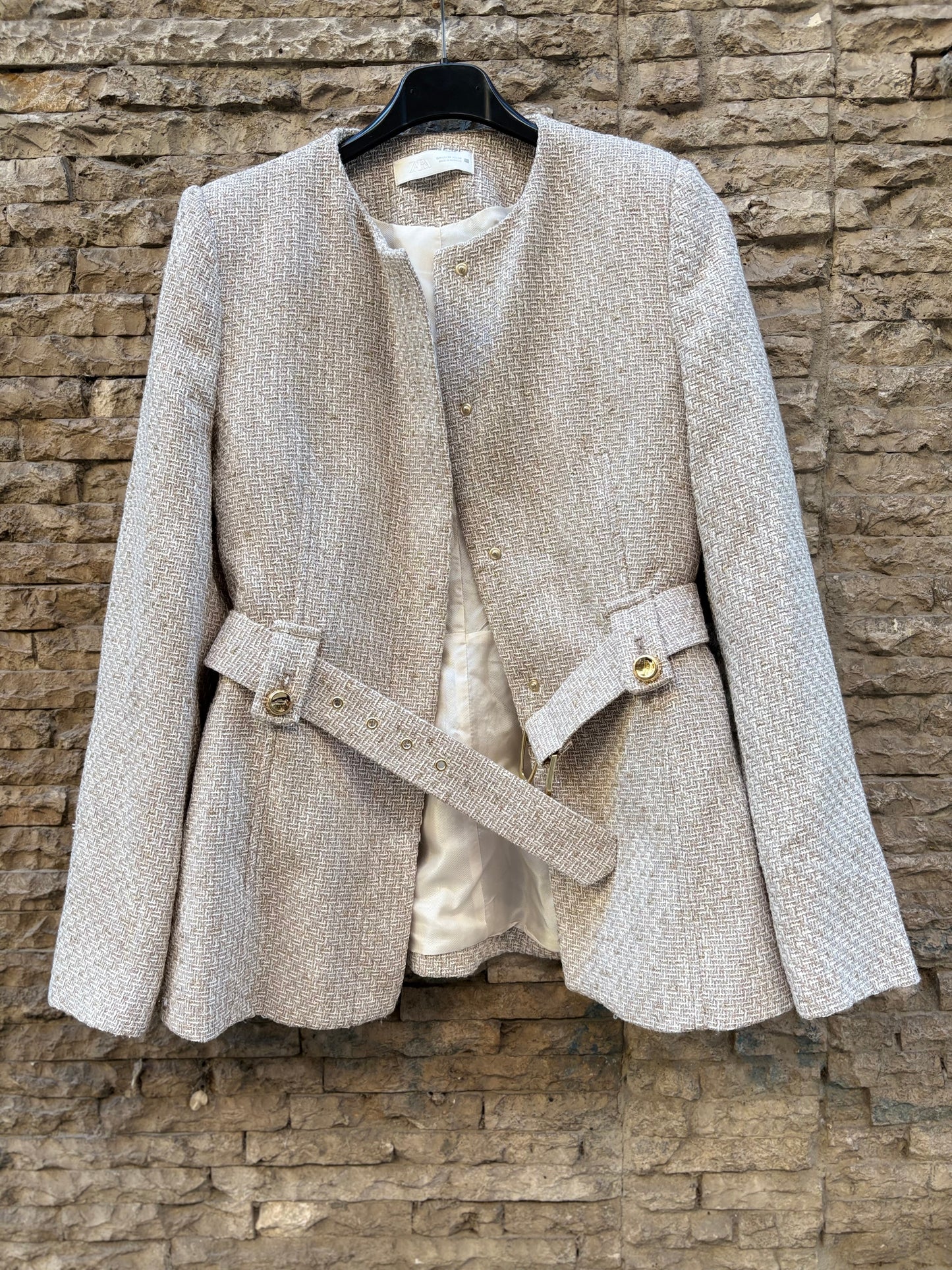ZARA. Blazer tweed hilos dorados XS