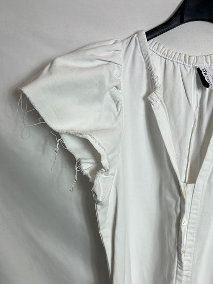 ZARA. Mono denim blanco pata ancha. T M