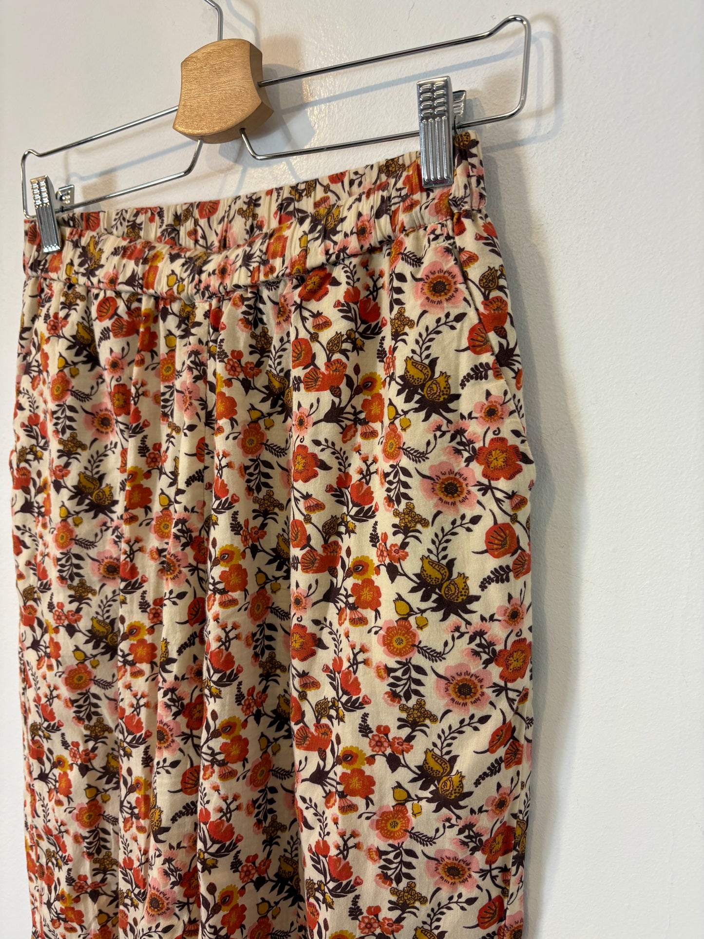 LEON &amp; HARPER. Floral cotton trousers. TS