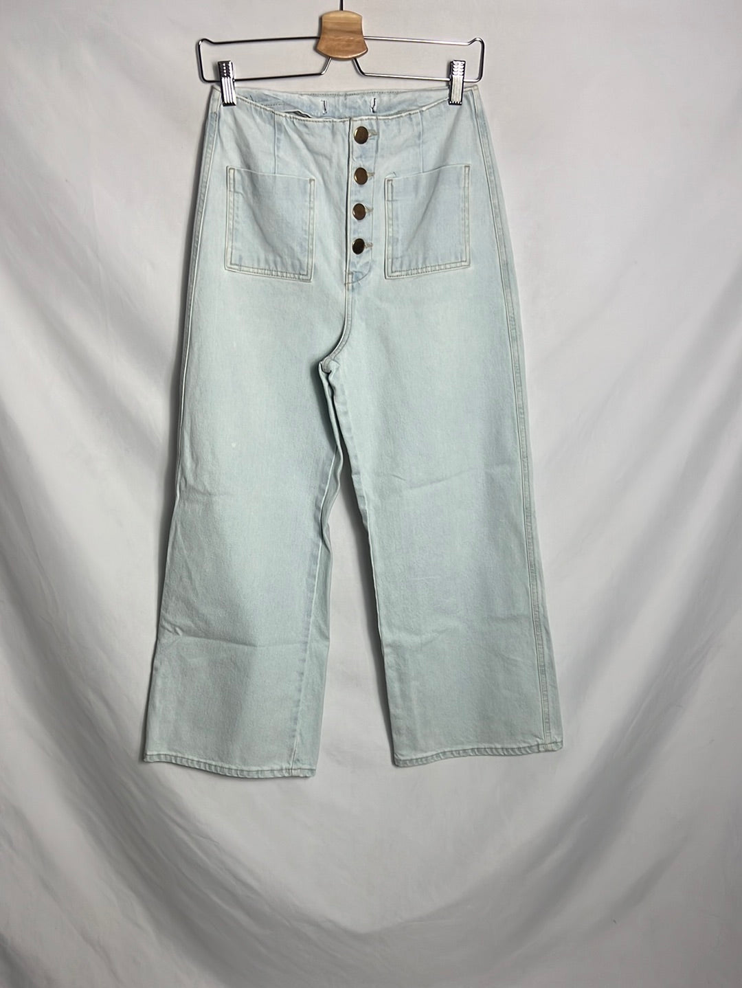 OTRAS. Denim culotte botones dorados. T XS(Tara)