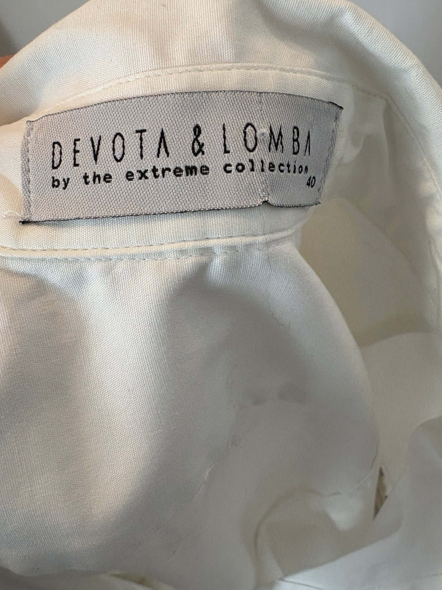 DEVOTA&amp;LOMBA. White fringed shirt, size 40 (s/m)