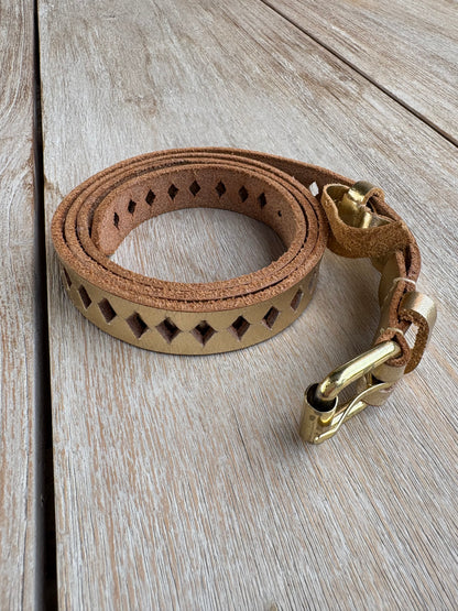 Petite Mendigote. Gold leather belt. Size 1 (S)