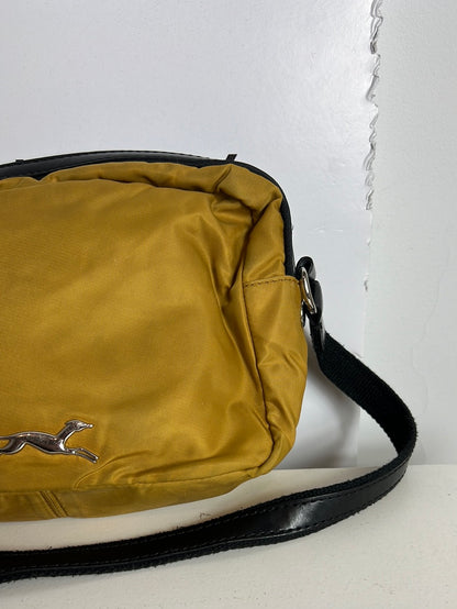 BIMBA Y LOLA. Bolso mini tela mostaza oscuro(Tara)