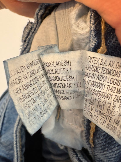 ZARA. Denim recto no elástico