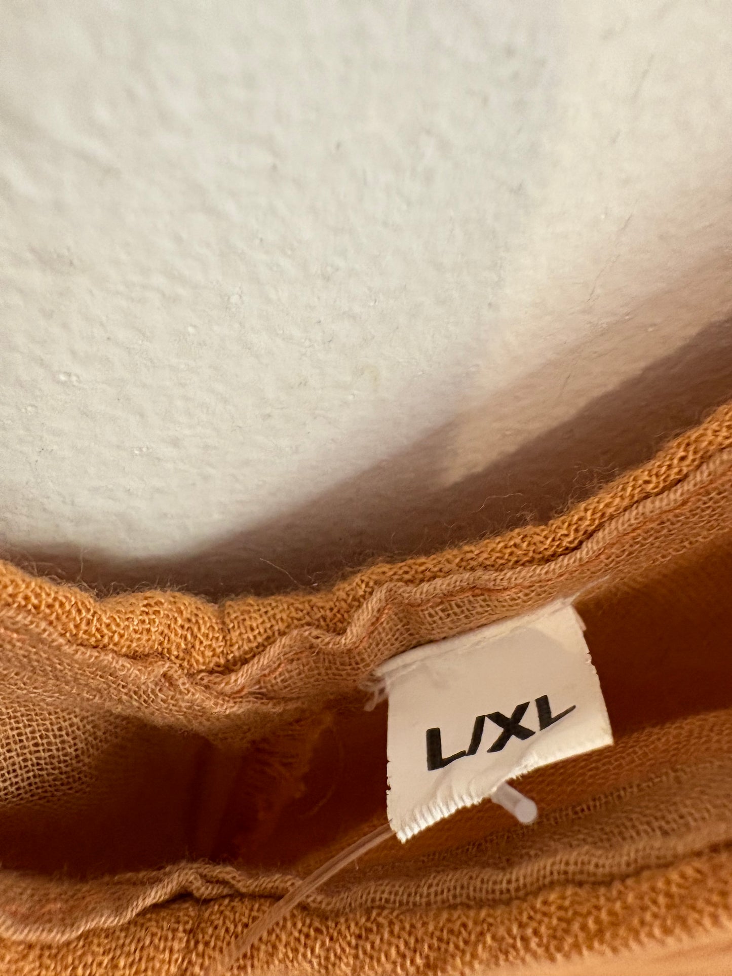 OTRAS. Mono largo fludio mini lentejuelas. T L/XL