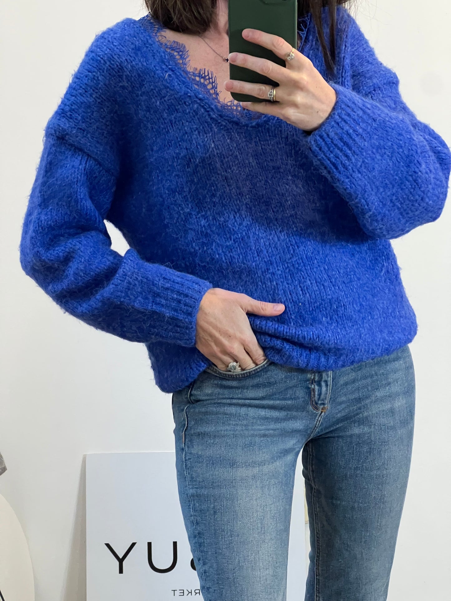 ZARA. Jersey azul  encaje