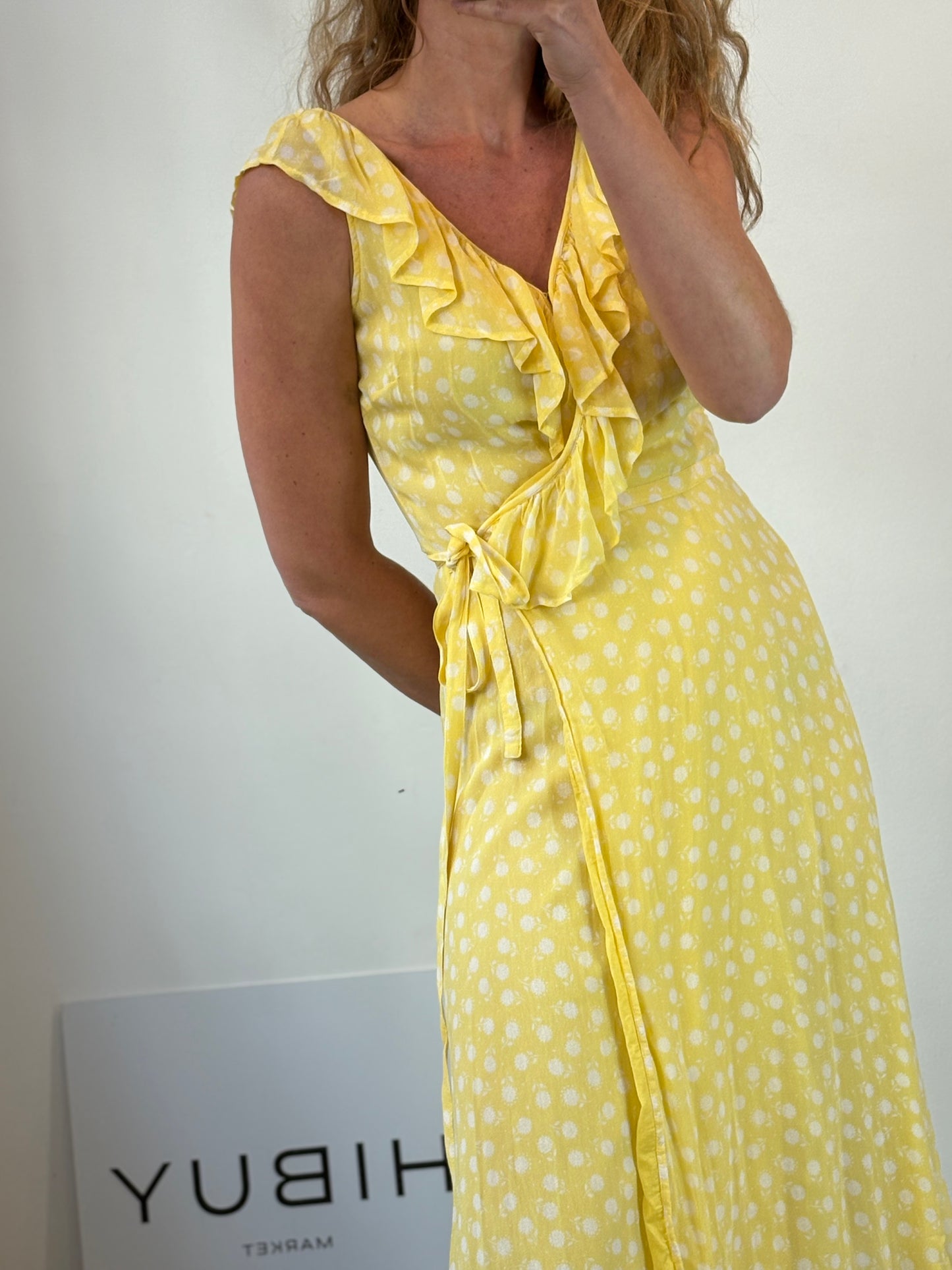 PETITE MENDIGOTE. Vestido midi lunares cruzado