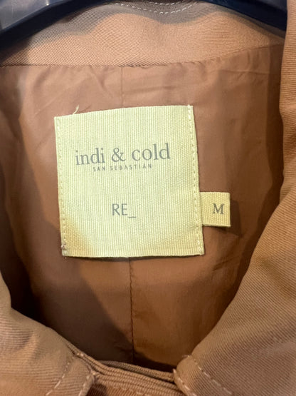 INDI&COLD. Chaleco largo efecto gabardina . T M