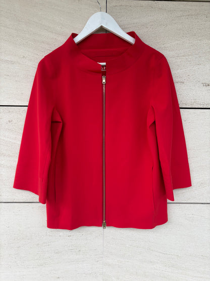 HERNO. Chaqueta roja textura