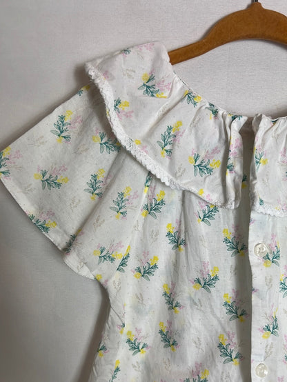 OTHER. Short floral morning blouse. Size 6-8 years