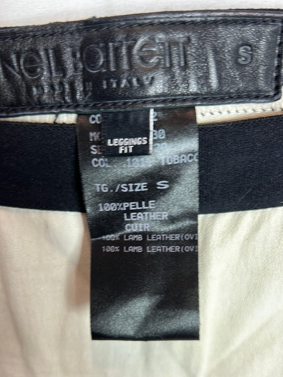 NEIL BARRETT. Tricolor leather leggings. TS (Tara)