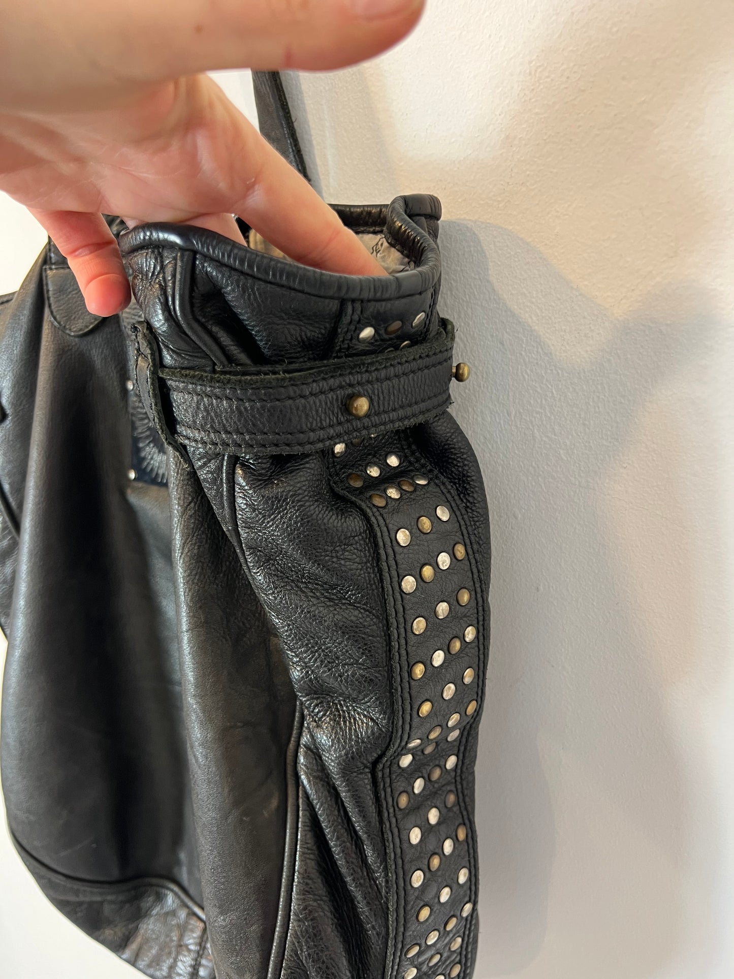 ZADIG&VOLTAIRE. Bolso shopper piel  tachuelas