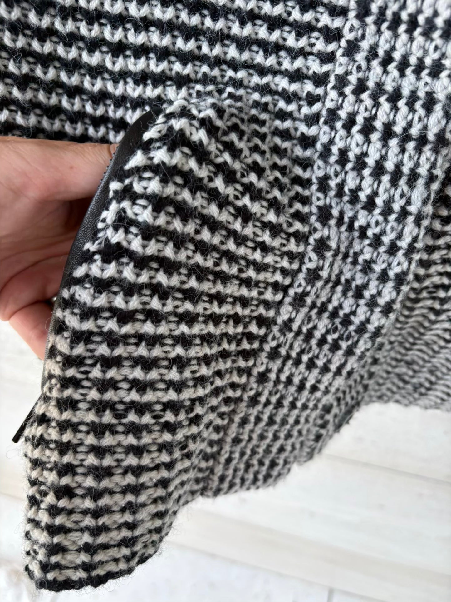 ZADIG & VOLTAIRE. Chaqueta punto mezcla cuello alto