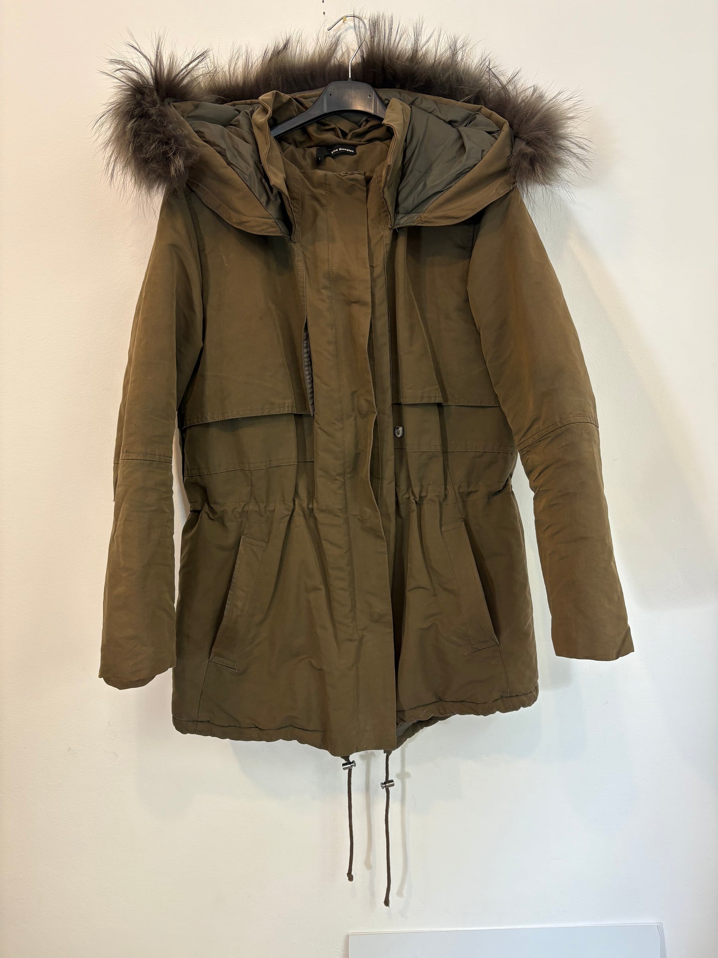 THE KOOPLES. Parka acolchada verde caqui. T L