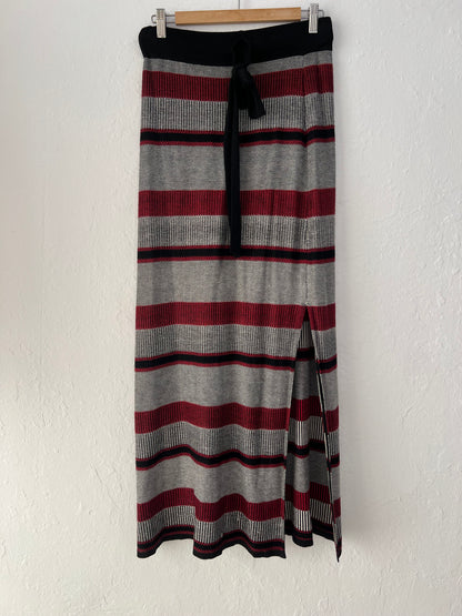 TRUCCO. Conjunto falda y chaleco T.s