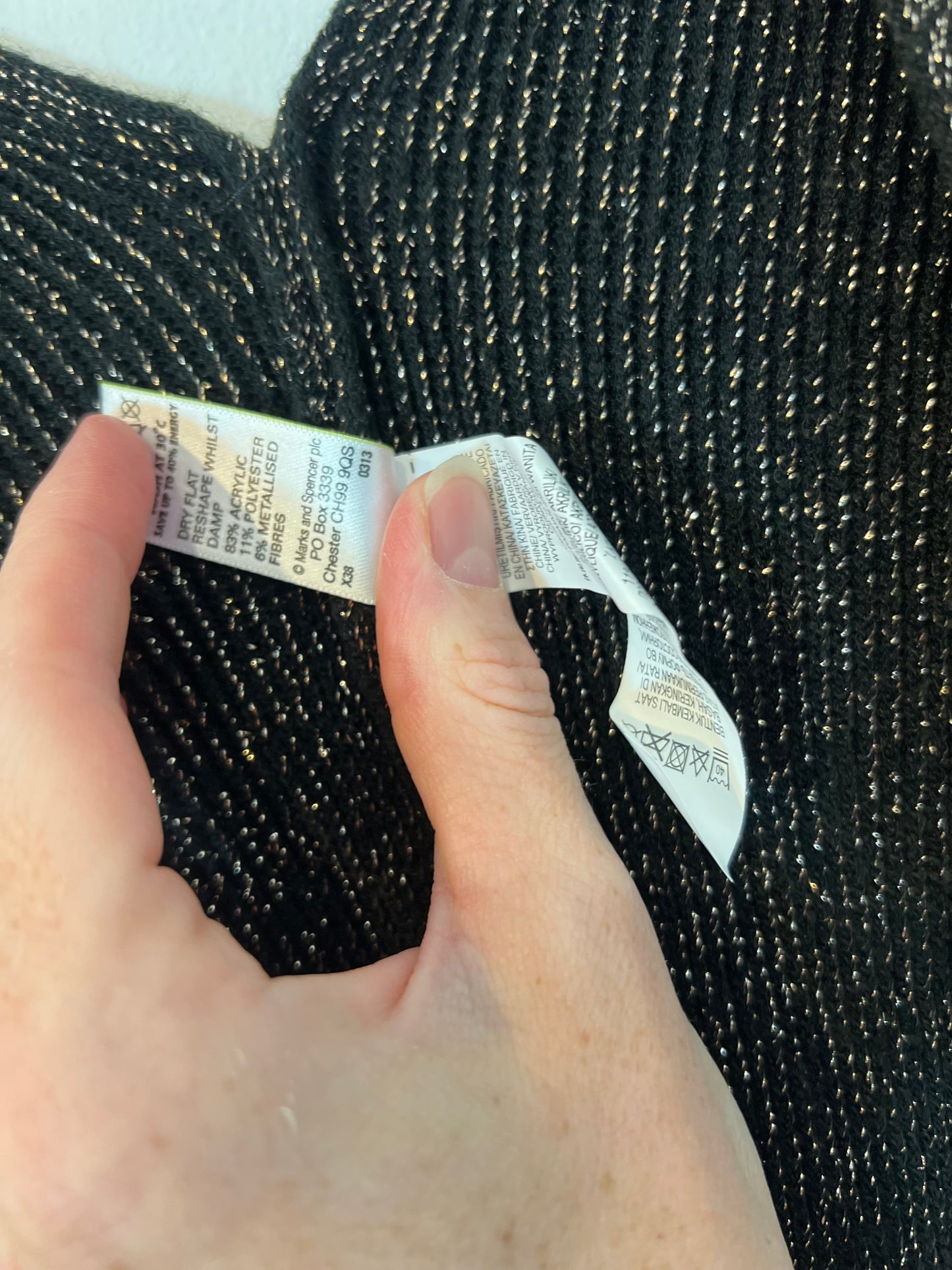 MARKS&SPENCER. Poncho punto hilos