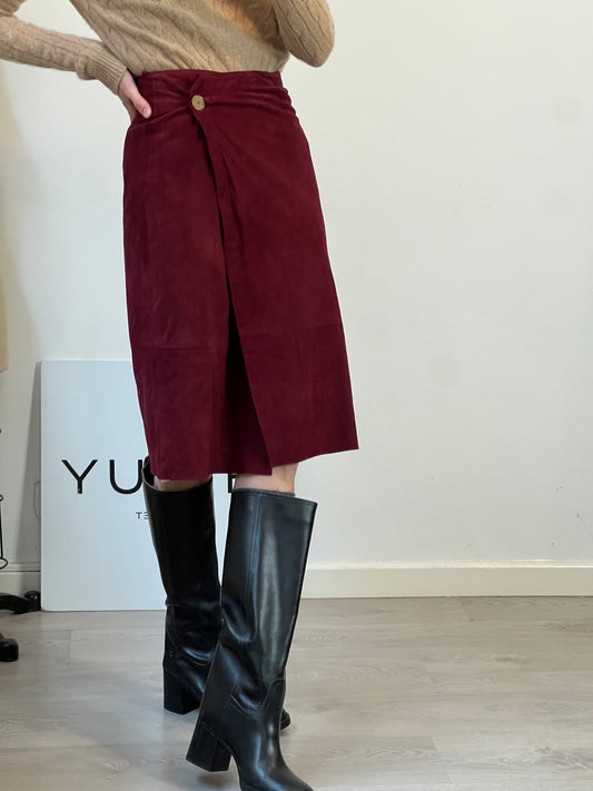 FORTE FORTE. Falda midi piel burdeos