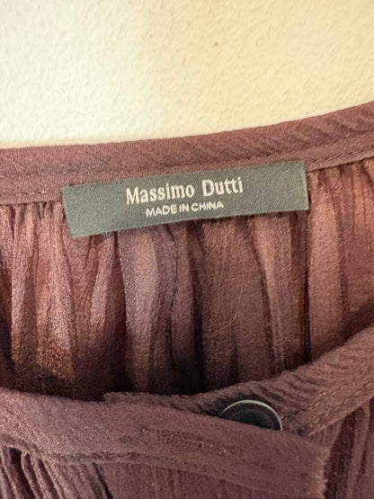 MASSIMO DUTTI. Blusa burdeos semitransparente