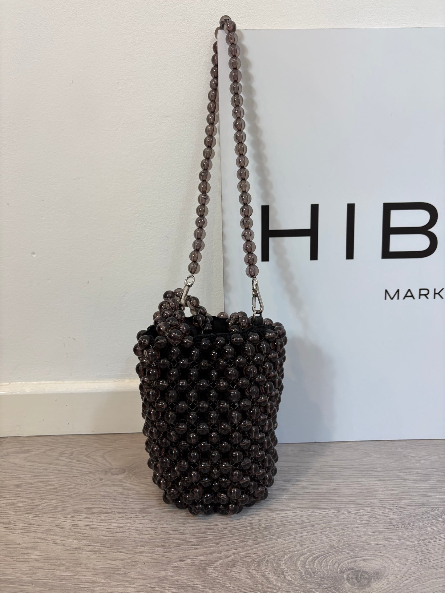 ZARA. Bolso gris saco bolas