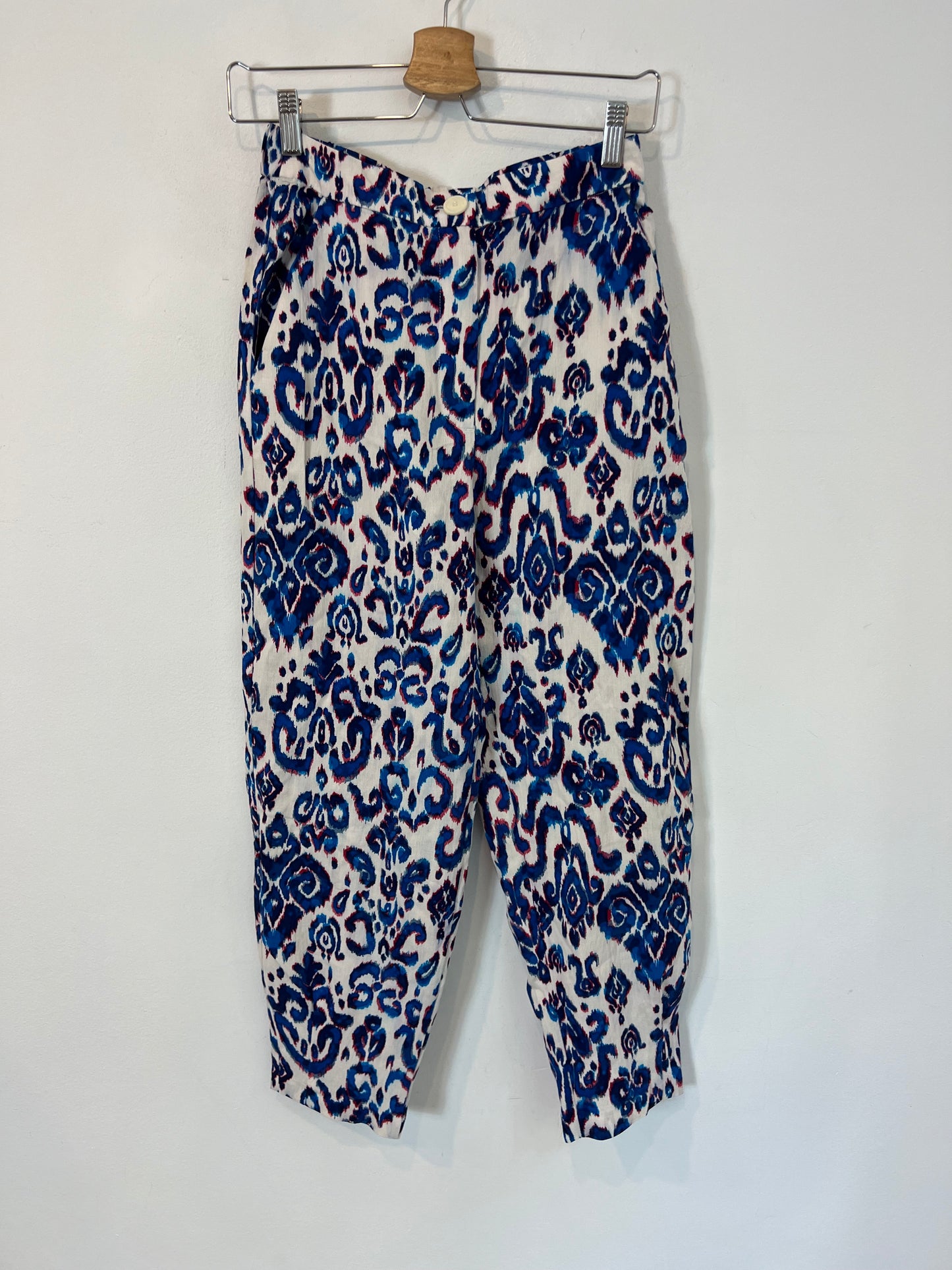 ZARA. Flowy blue printed trousers. Size XS