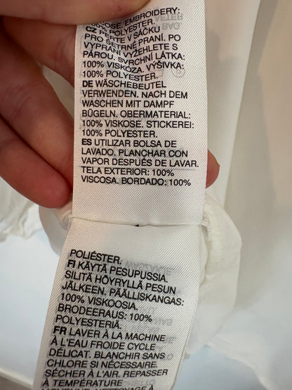 &amp; OTHER STORIES. Flowy white embroidered blouse. TS