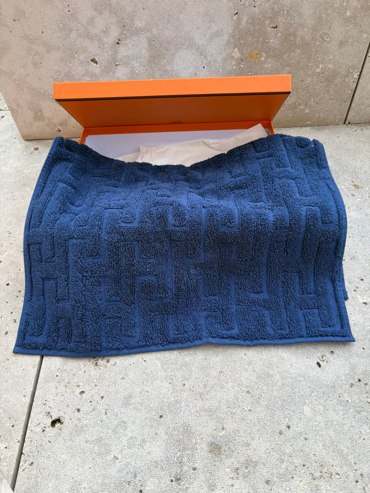 HERMES. Toalla de invitados en azul