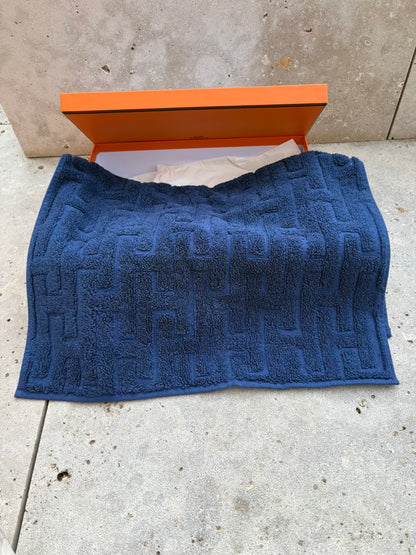 HERMES. Toalla de invitados en azul