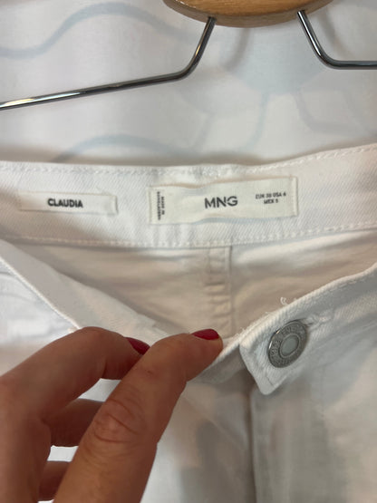 MANGO. White straight-leg denim. Size 38