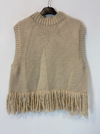 AMEÉ. jersey sin mangas flecos T.(s)