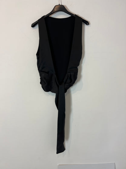 ZARA. Black satin bow top. TM