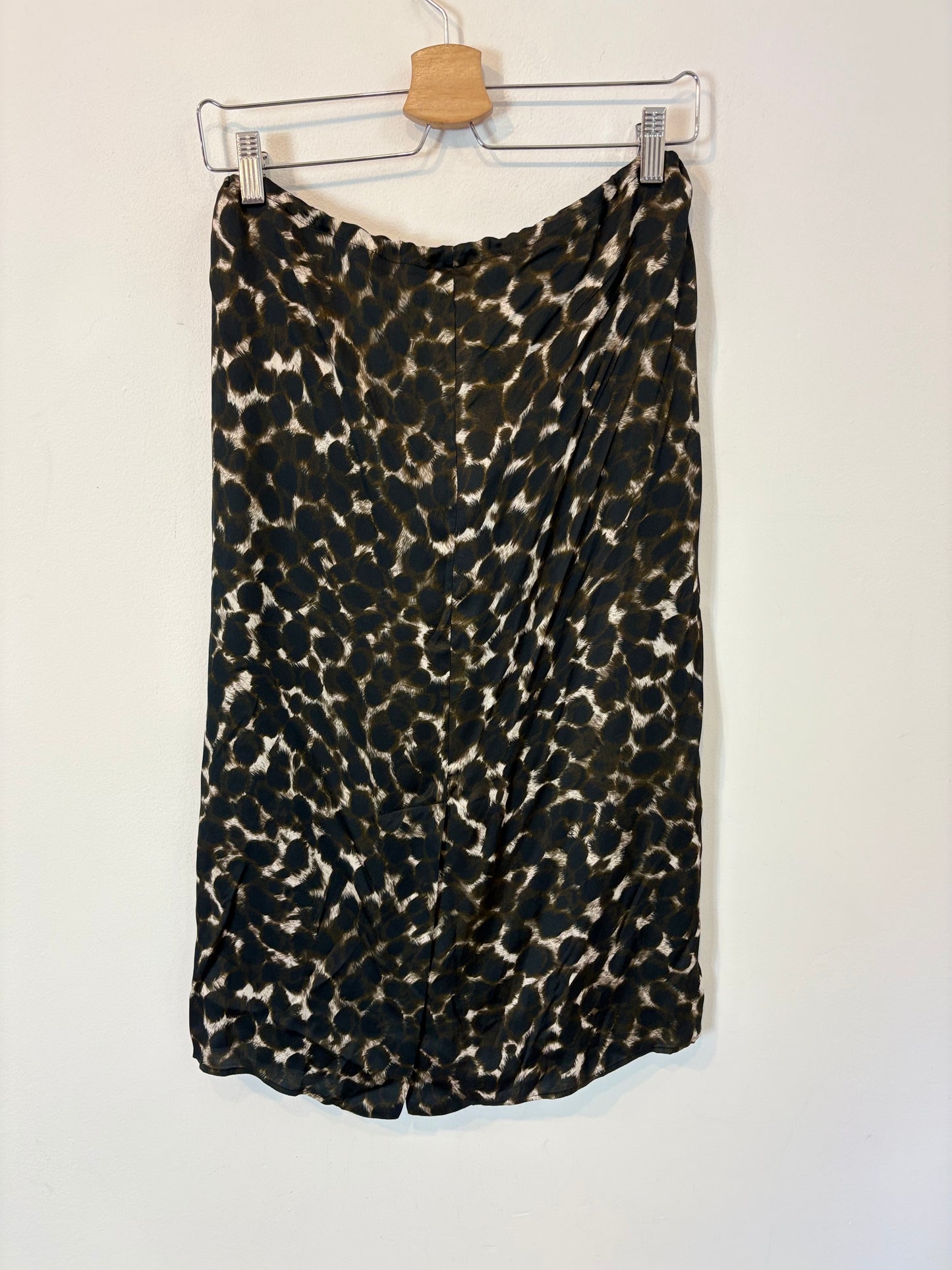 MASSIMO DUTTI. Printed top and skirt set. Size XS/S