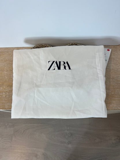 ZARA. Bolso mini abalorios dorados