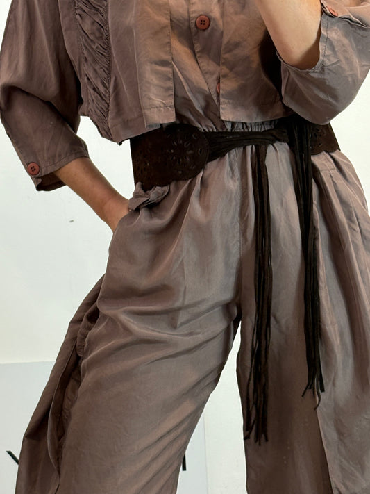 OTRAS. Cinturón marrón troquelado ajustable