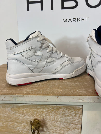 FILA. Zapatillas blancas bota T.38