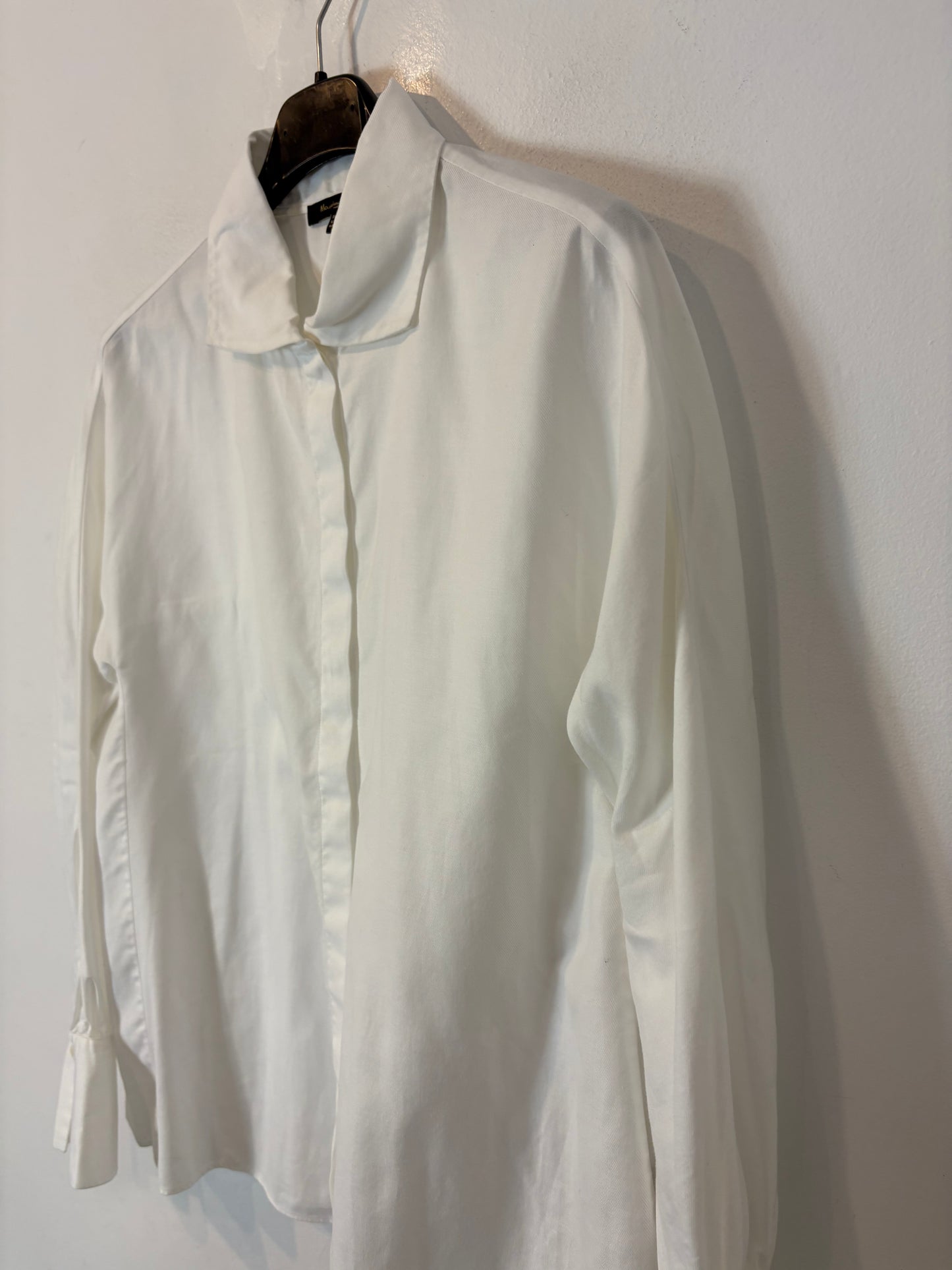 MASSIMO DUTTI. Camisa blanca algodón espalda