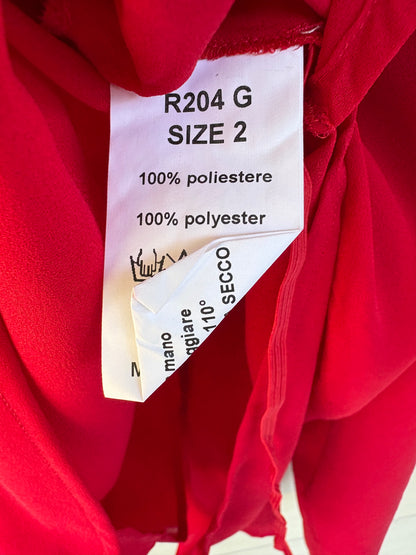 MARIA CALDERARA. Total look fluido en rojo
