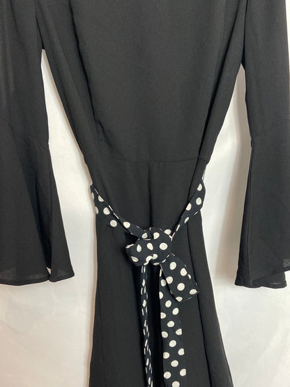 WHITE. Black dress with polka dot belt TS