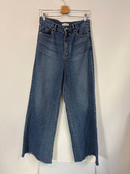 ZARA. Flowy green trousers T.xs