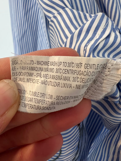 CINDY KONO. Camisa rayas y bordados. T. L (S)