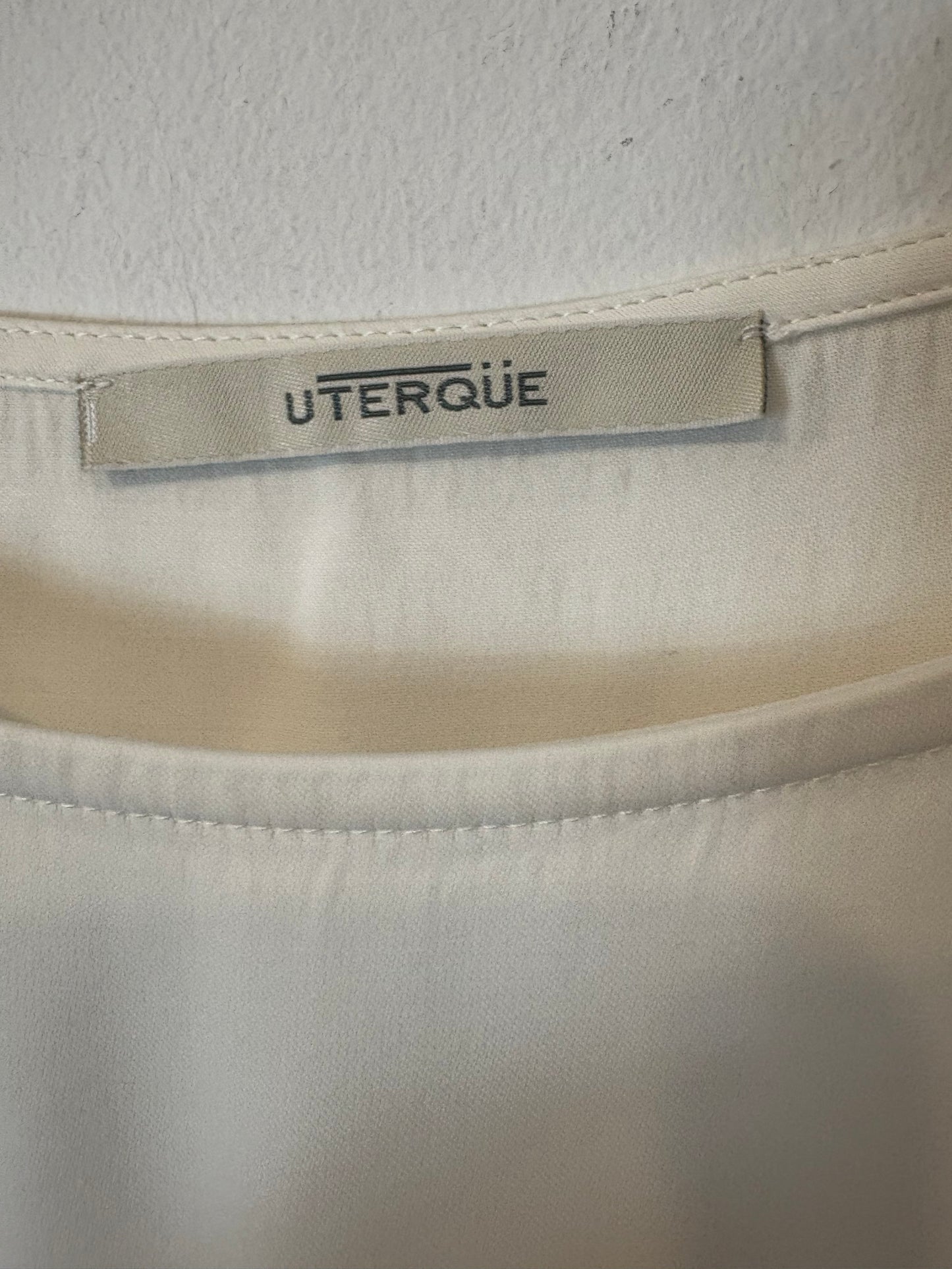 UTERQÜE. Blusa blanca fluida. T S