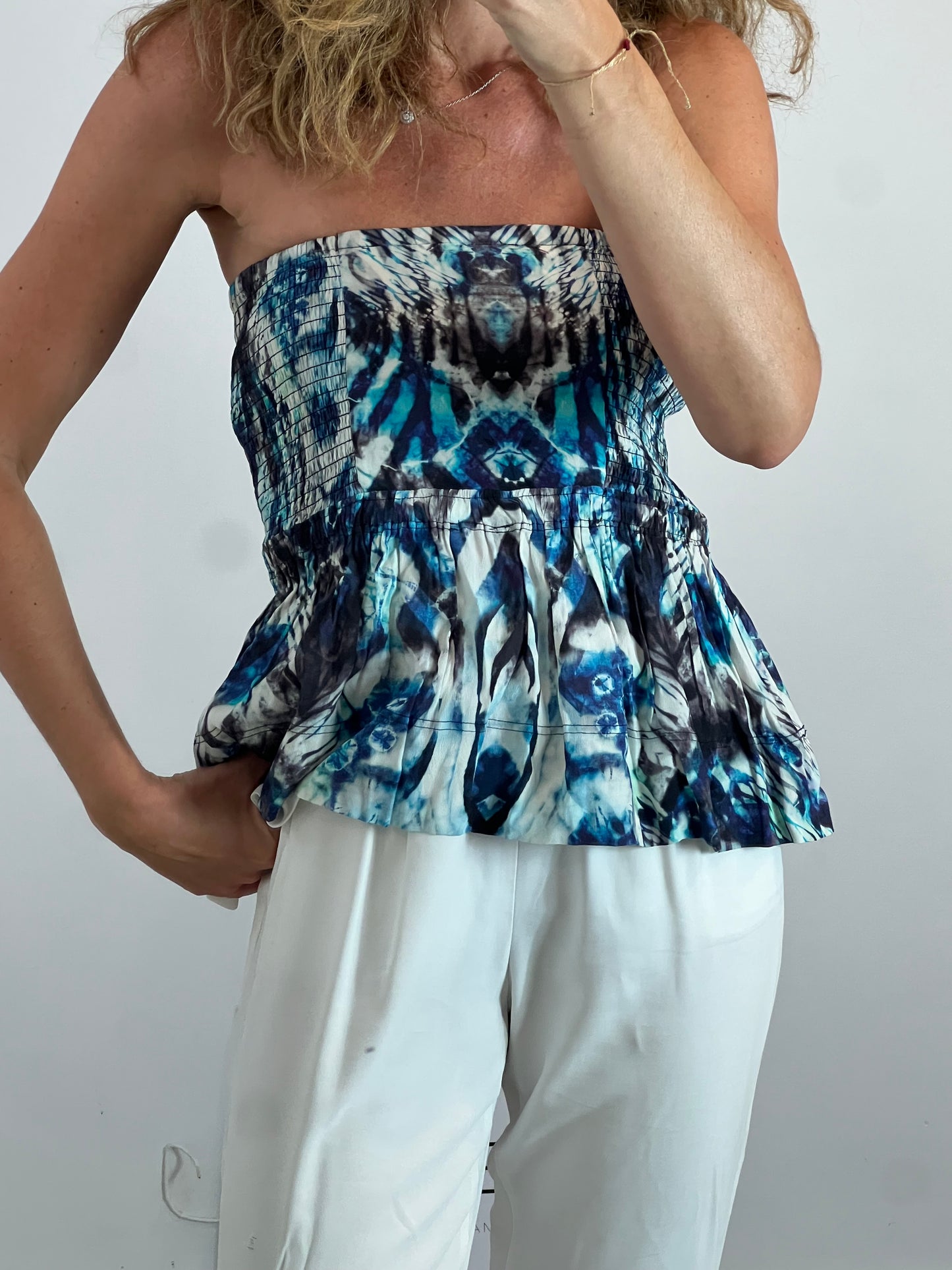 IRO. Short honeycomb print skirt. Size 36