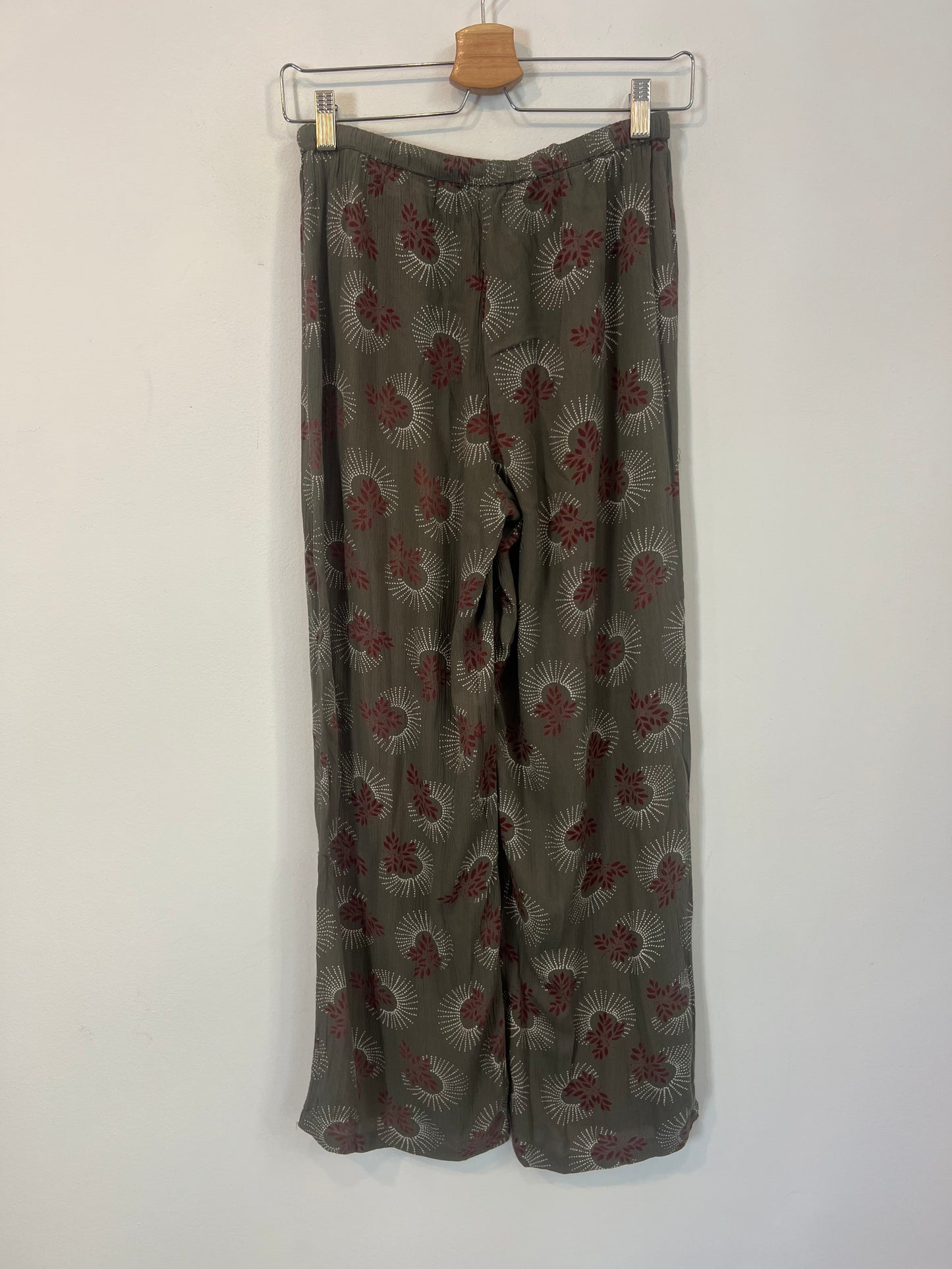 NICOLÍ. Pantalón gris estampado T.14 años