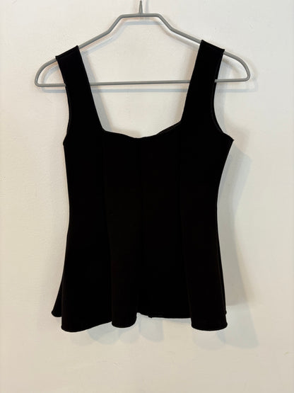 ZARA. Top negro botones dorados