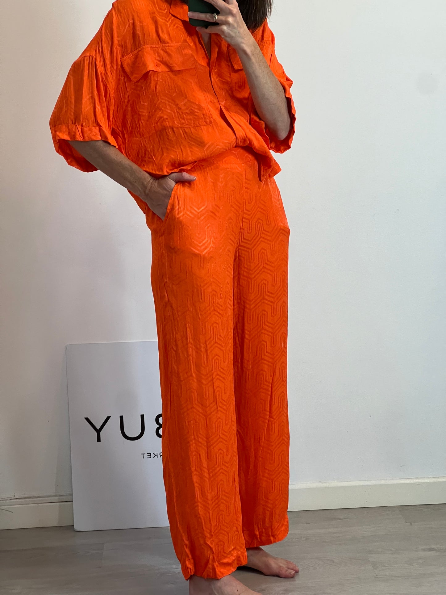 SCALPERS. Conjunto naranja estampado  T.xs/s